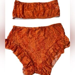 Lace Bandeau and High-Waisted Panties set